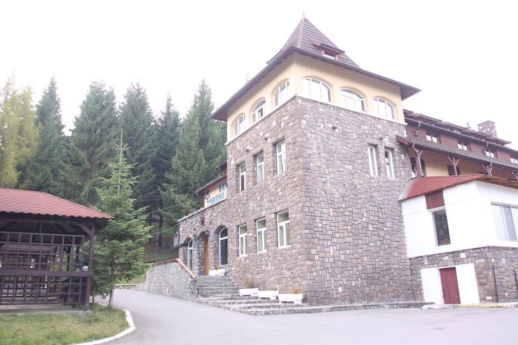 Hotel Bucegi Portile Regatului Paraul Rece Ngoại thất bức ảnh