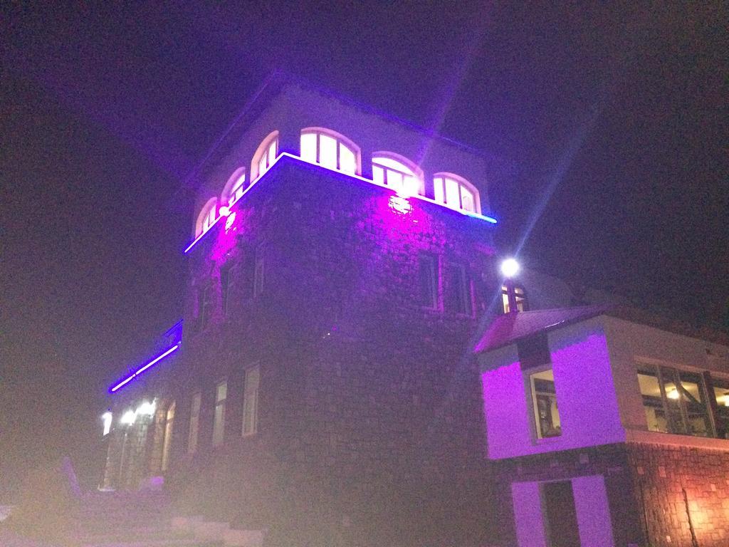 Hotel Bucegi Portile Regatului Paraul Rece Ngoại thất bức ảnh